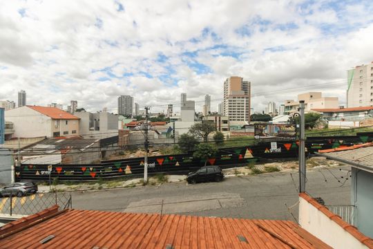 Suíte 2 - Vista  de casa à venda com 4 quartos, 220m² em Penha de França, São Paulo