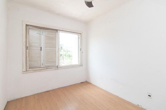 Quarto 1 de casa para alugar com 5 quartos, 342m² em Partenon, Porto Alegre