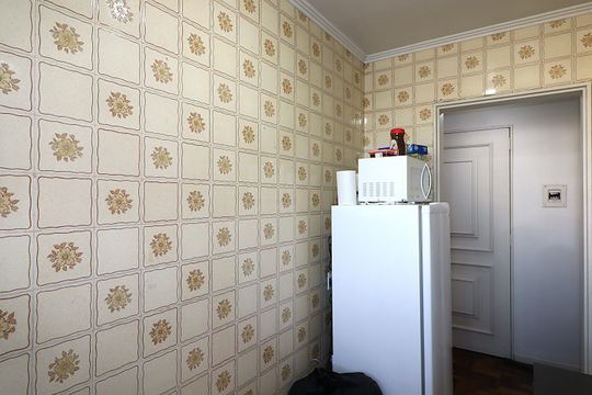 Cozinha de kitnet/studio para alugar com 1 quarto, 52m² em São Sebastião, Porto Alegre