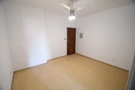 Apartamento à venda com 1 quarto, 50m² em Centro, Campinas