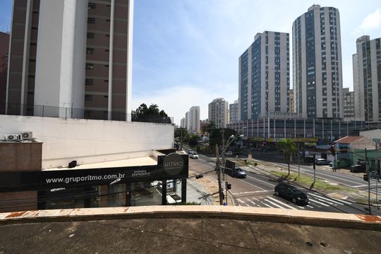 Quarto - Vista de apartamento à venda com 1 quarto, 50m² em Centro, Campinas