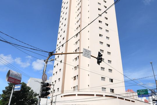 Fachada do Prédio de apartamento à venda com 1 quarto, 50m² em Centro, Campinas