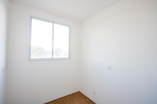 Quarto 2 de apartamento à venda com 2 quartos, 40m² em Santa Maria, Santo André
