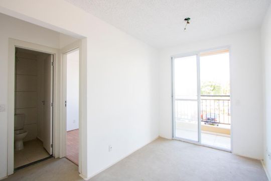 Sala de apartamento à venda com 2 quartos, 40m² em Santa Maria, Santo André