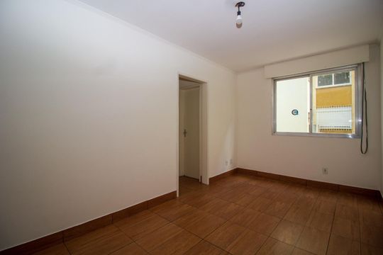 Apartamento para alugar com 2 quartos, 89m² em Azenha, Porto Alegre