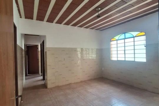 Casa para alugar com 3 quartos, 108m² em Caieiras, Vespasiano