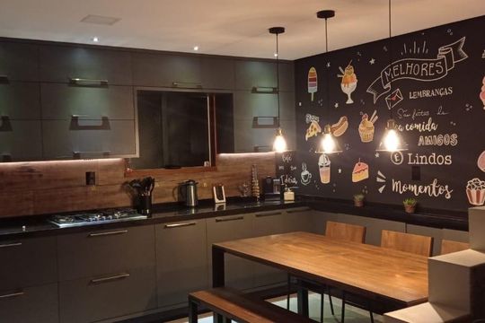 Casa à venda com 3 quartos, 239m² em Vila Curuçá, Santo André