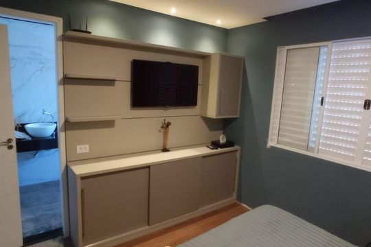 Casa à venda com 3 quartos, 239m² em Vila Curuçá, Santo André