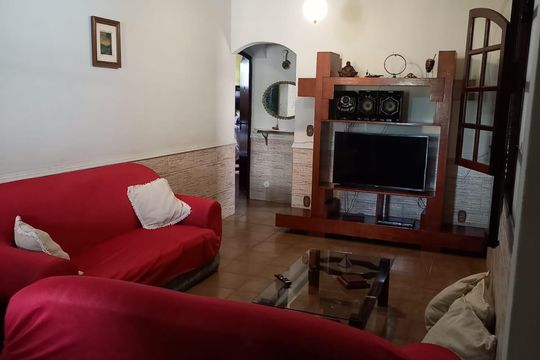 Sala de casa para alugar com 2 quartos, 60m² em Boaçu, São Gonçalo