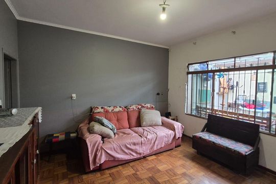 Casa à venda com 3 quartos, 163m² em Vila Boa Vista, Santo André