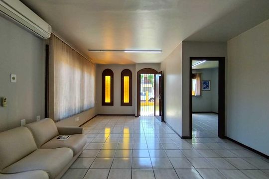 Sala de casa para alugar com 2 quartos, 150m² em Cristo Rei, São Leopoldo