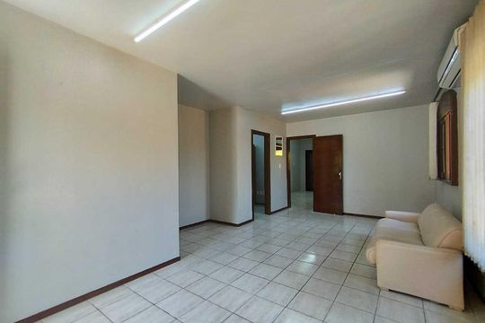 Casa para alugar com 2 quartos, 150m² em Cristo Rei, São Leopoldo