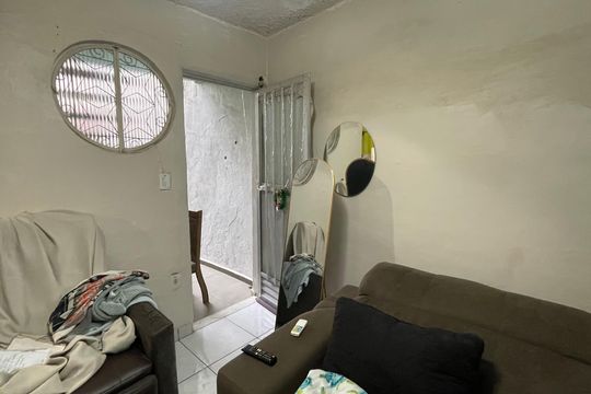 Sala de casa para alugar com 2 quartos, 60m² em Jardim Carioca, Rio de Janeiro