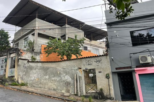 Casa para alugar com 2 quartos, 60m² em Jardim Carioca, Rio de Janeiro
