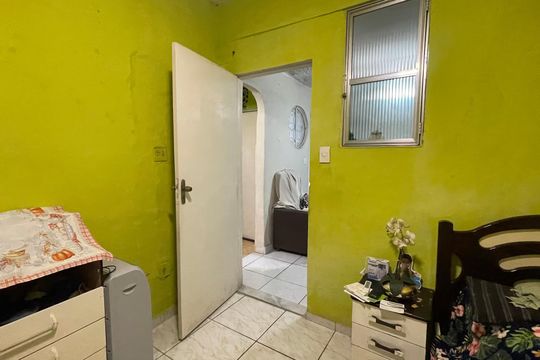 Quarto 1 de casa para alugar com 2 quartos, 60m² em Jardim Carioca, Rio de Janeiro