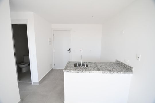 Cozinha de apartamento à venda com 1 quarto, 36m² em Botafogo, Campinas