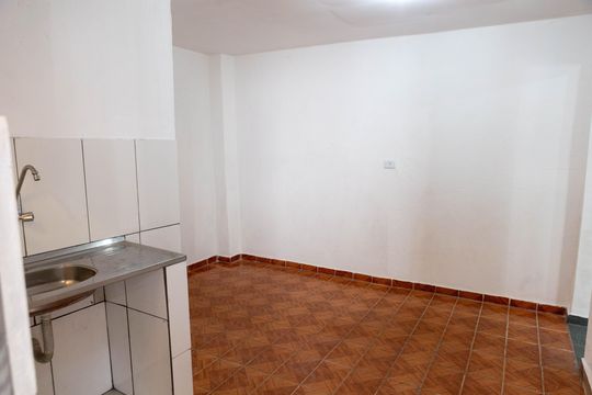 Casa para alugar com 1 quarto, 55m² em Jardim Raposo Tavares, São Paulo