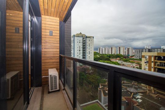 Varanda  de apartamento para alugar com 1 quarto, 40m² em Boa Vista, Porto Alegre