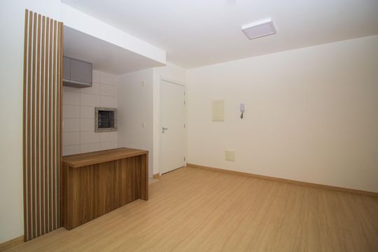 Sala  de apartamento para alugar com 3 quartos, 75m² em Cidade Baixa, Porto Alegre