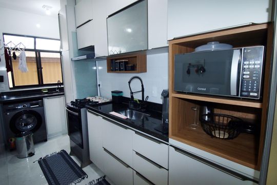 Cozinha de casa à venda com 2 quartos, 64m² em Irajá, Rio de Janeiro