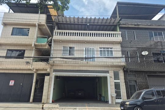 Fachada de casa à venda com 3 quartos, 310m² em Parque Sao Luis, São Paulo