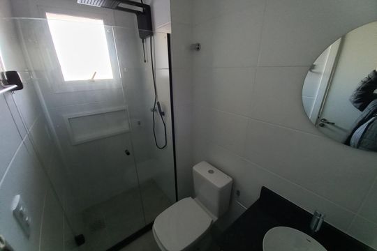 Banheiro de kitnet/studio à venda com 1 quarto, 25m² em Vila Nova, Novo Hamburgo