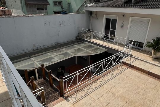 Casa à venda com 3 quartos, 400m² em Campo Belo, São Paulo