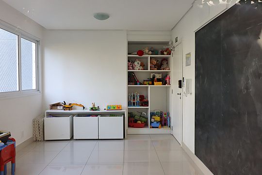 Apartamento à venda com 3 quartos, 68m² em Petrópolis, Porto Alegre