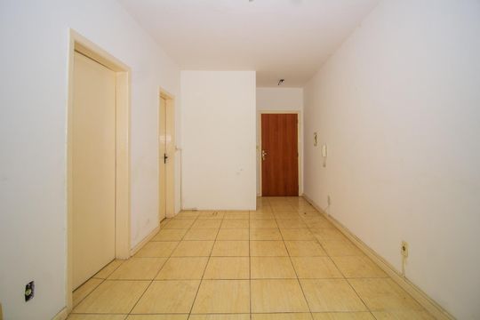 Sala de apartamento para alugar com 1 quarto, 40m² em Partenon, Porto Alegre