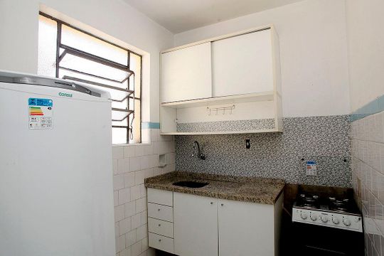 Cozinha de kitnet/studio à venda com 1 quarto, 23m² em Menino Deus, Porto Alegre