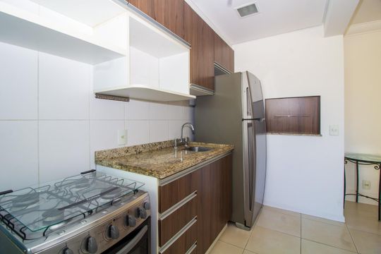 Cozinha  de apartamento para alugar com 1 quarto, 42m² em Petrópolis, Porto Alegre
