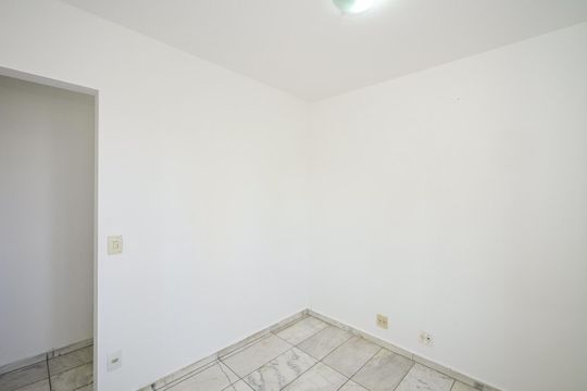 Quarto 1 de apartamento para alugar com 2 quartos, 46m² em Fazenda Morumbi, São Paulo