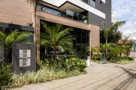 Fachada de kitnet/studio para alugar com 1 quarto, 27m² em Pinheiros, São Paulo