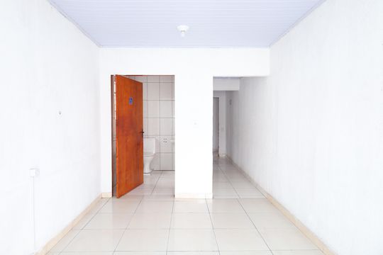Sala de casa à venda com 4 quartos, 273m² em Guaianases, São Paulo