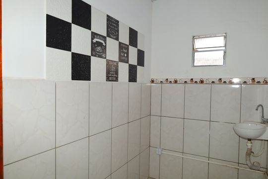 Cozinha de casa à venda com 4 quartos, 273m² em Guaianases, São Paulo