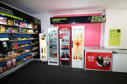 Área comum - Mercadinho de apartamento para alugar com 2 quartos, 50m² em Madureira, Rio de Janeiro