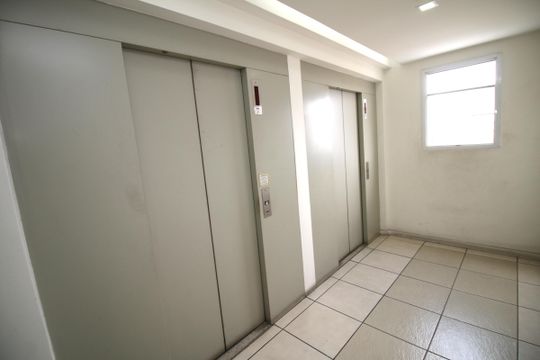Área comum - Elevadores de apartamento para alugar com 2 quartos, 50m² em Madureira, Rio de Janeiro