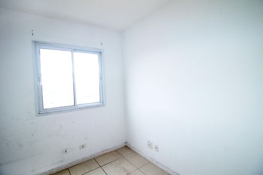 Quarto 1 de apartamento para alugar com 2 quartos, 50m² em Madureira, Rio de Janeiro