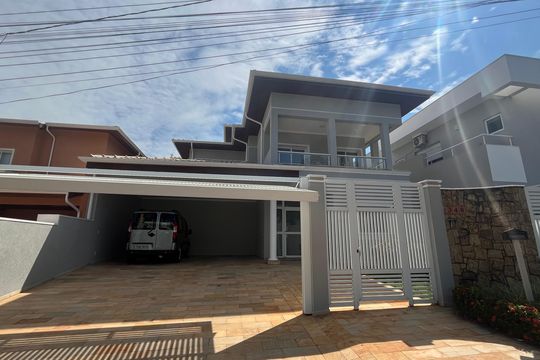 Casa de Condomínio à venda com 6 quartos, 382m² em Jardim Chapadão, Campinas