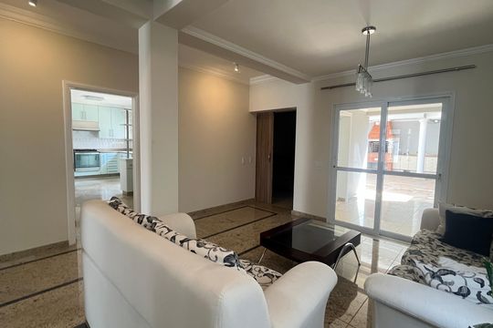 Casa de Condomínio à venda com 6 quartos, 382m² em Jardim Chapadão, Campinas