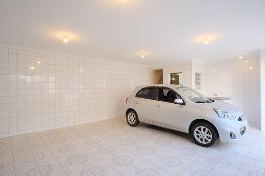 Garagem de casa à venda com 3 quartos, 205m² em Vila Beatriz, São Paulo