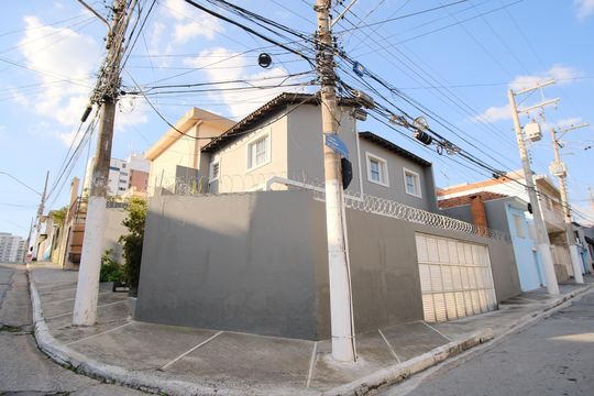 Fachada de casa à venda com 3 quartos, 205m² em Vila Beatriz, São Paulo