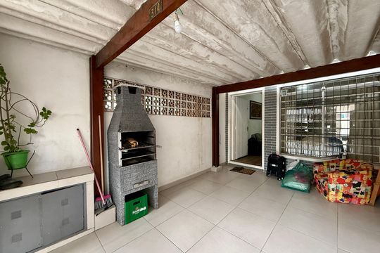 Garagem de casa à venda com 2 quartos, 101m² em Brooklin, São Paulo