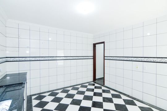 Cozinha de casa à venda com 4 quartos, 312m² em Jardim Las Vegas, Guarulhos