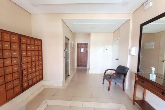 Área Externa  de apartamento à venda com 1 quarto, 44m² em Partenon, Porto Alegre