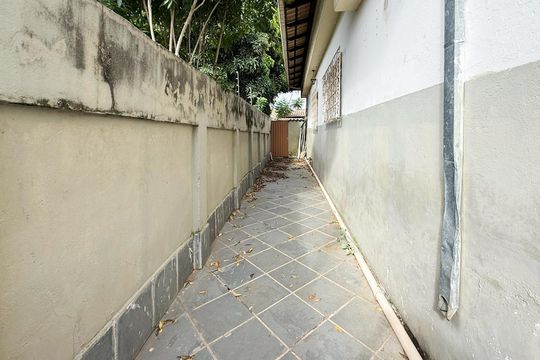 Casa à venda com 3 quartos, 200m² em Santa Helena, Belo Horizonte