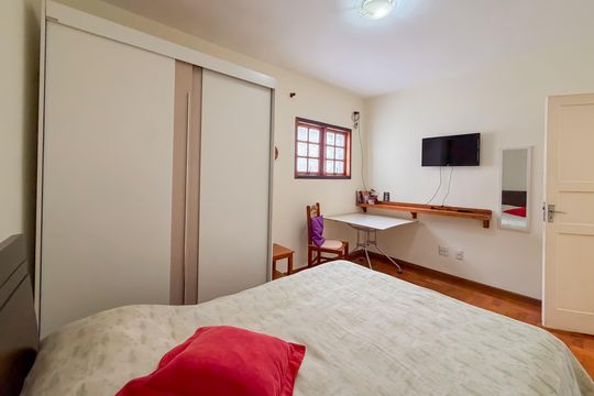 Quarto 2 de casa à venda com 3 quartos, 100m² em Ipiranga, São Paulo