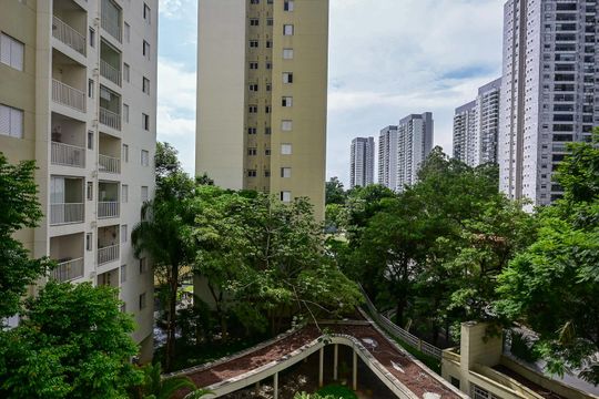 Vista do Quarto 2 de apartamento à venda com 3 quartos, 69m² em Parque Reboucas, São Paulo