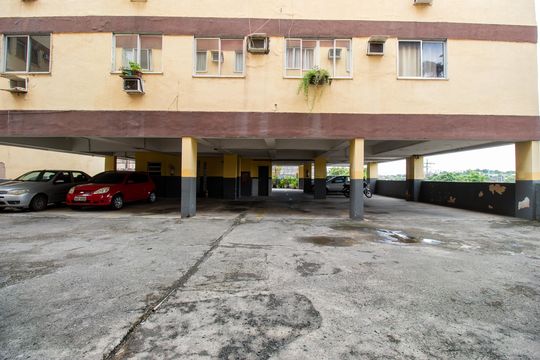 Garagem de apartamento à venda com 2 quartos, 50m² em Colégio, Rio de Janeiro