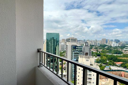 Varanda de kitnet/studio à venda com 1 quarto, 25m² em Pinheiros, São Paulo